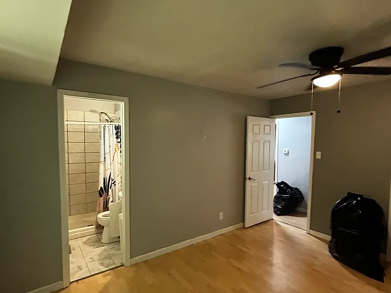 7585 Blanding Dr — Photo 7