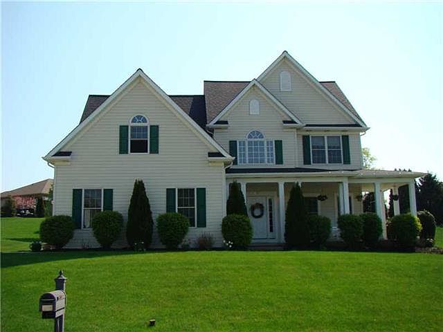 1st image of 206 Jacobs Way