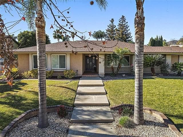 1st image of 2277 N San Antonio Ave