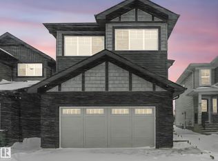 2203 158th St SW, Edmonton, AB T6W 2S4