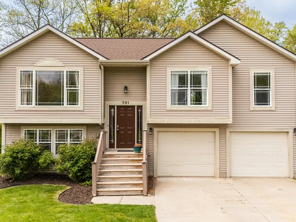 701 N Oakland Dr, Laingsburg, MI 48848