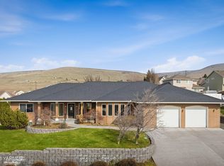 5005 Sycamore Dr, Yakima, WA 98901
