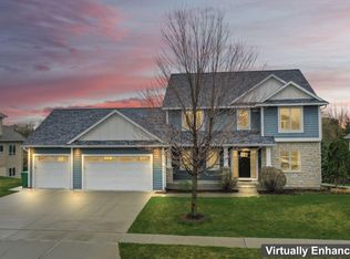 1585 Echo Ridge Rd SW, Rochester, MN 55902