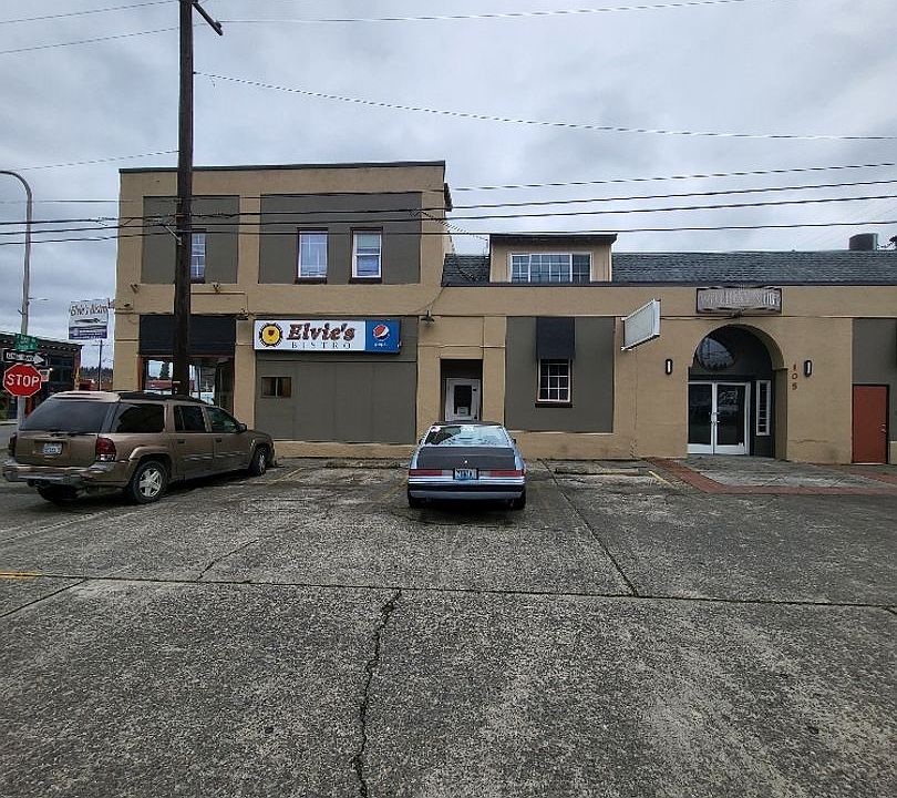 1st image of 101 Center N Tower Avenue Railroad #502-517