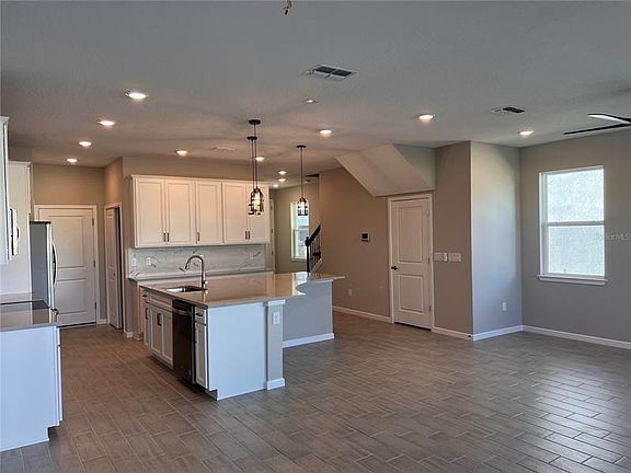 4th image of 11261 Beach Walk Way