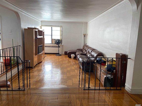 2nd image of 4355 Kissena Blvd Floor 4