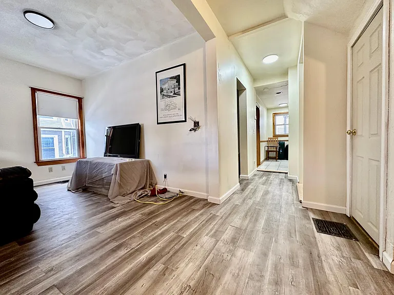 442 Lebanon St #1 — Photo 7