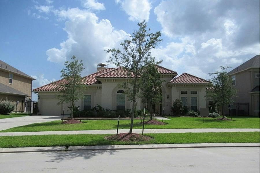 1st image of 13311 Arbor Villa Ln