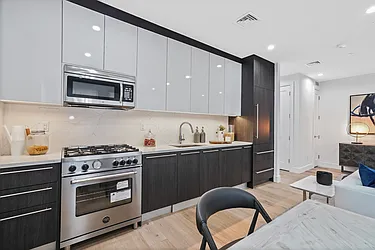 Sold by Avenue Sotheby's International Realty