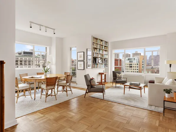 2 5th Avenue image 1 of 24