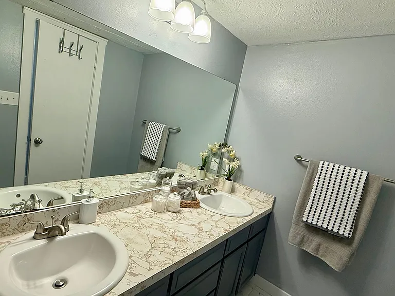 4229 Willowisp Dr — Photo 16