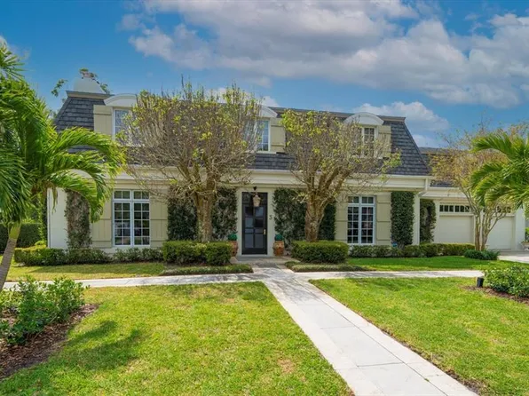 3 Ambleside Dr, Belleair, FL 33756