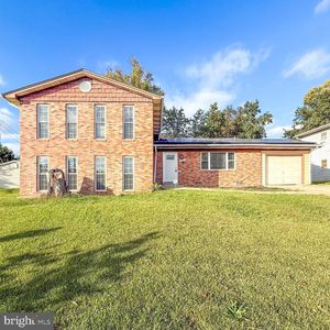 8221 Barrett Rd, Fort Washington, MD, 20744