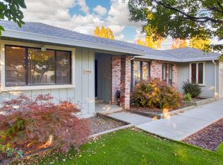585 Shaw River Way, Sacramento, CA