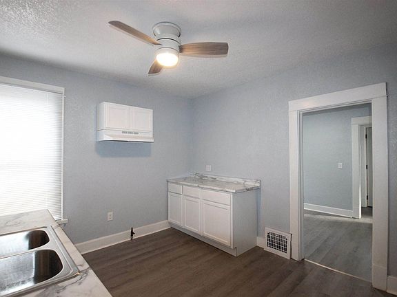 3rd image of 128 10th St