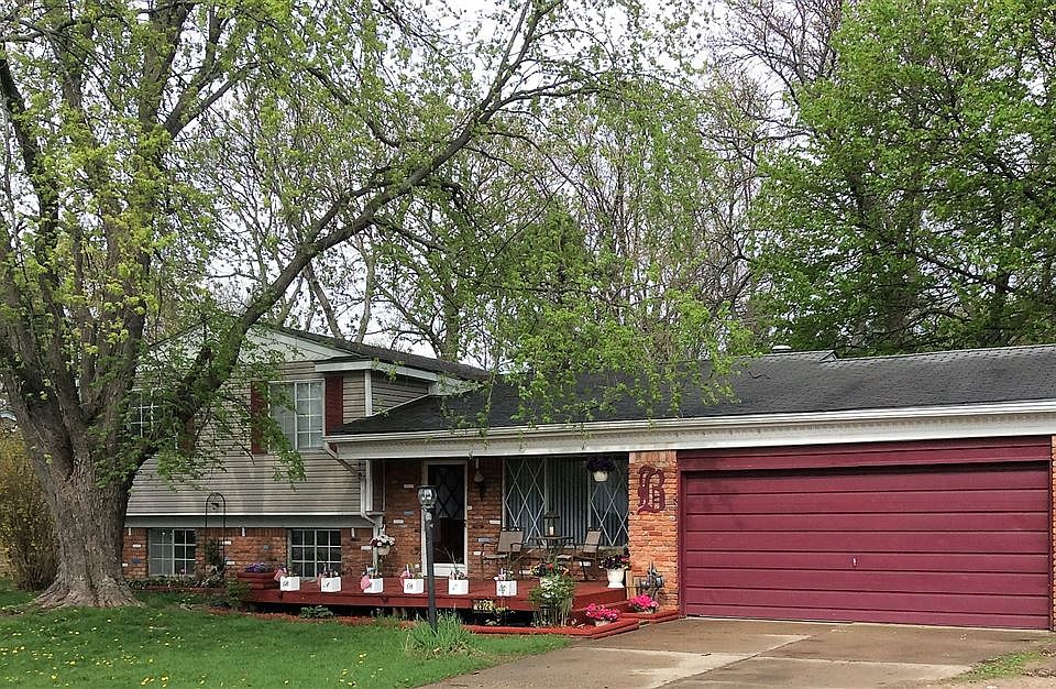 1st image of 2972 Sleaford Dr