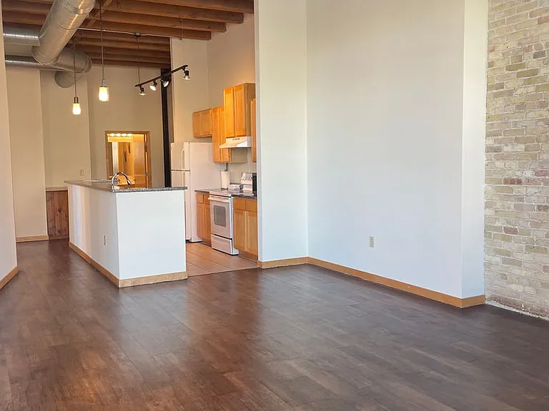 249 N Water St — Photo 13
