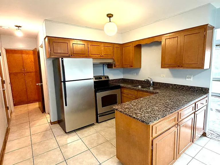 3158-3158 W 93rd St #3C — Photo 2