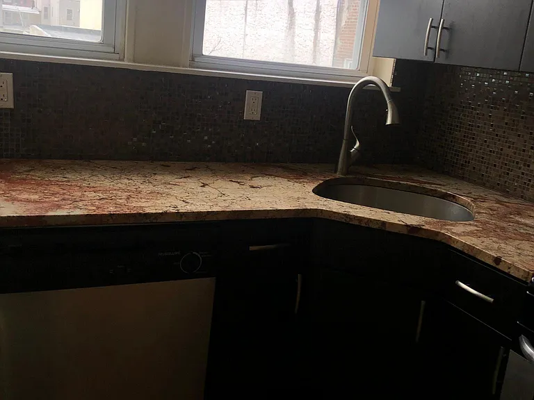 1223 Federal St #3 — Photo 13