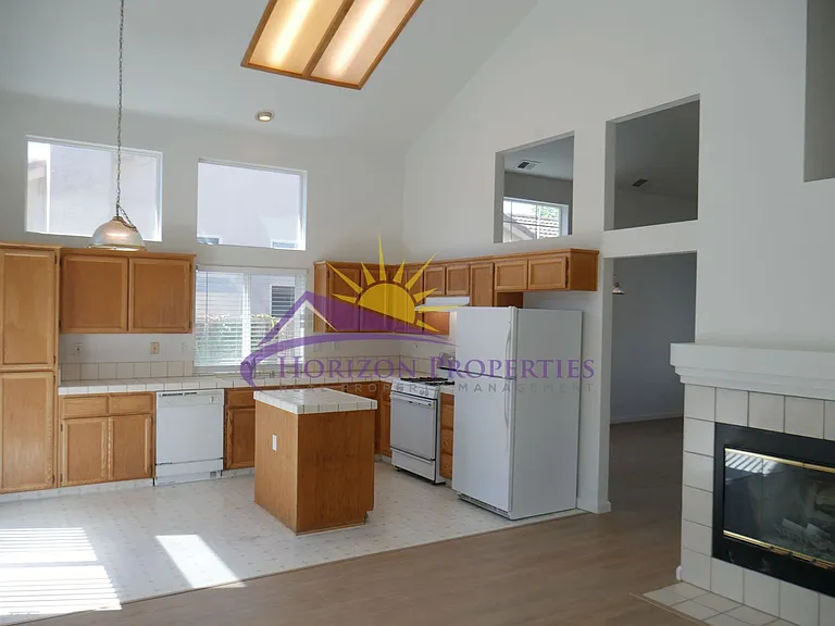 8893 Carmel Plaza Way — Photo 6