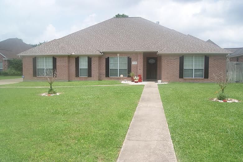 1st image of 8120 Medinah Dr