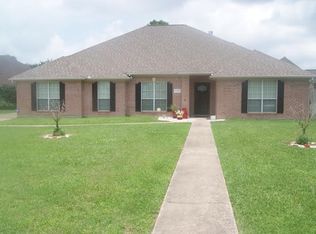 8120 Medinah Dr, Beaumont, TX 77707