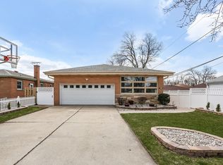 344 E Van Buren St, Elmhurst, IL 60126