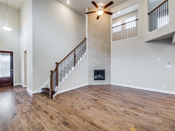 3rd image of 6134 Culverdale Ln