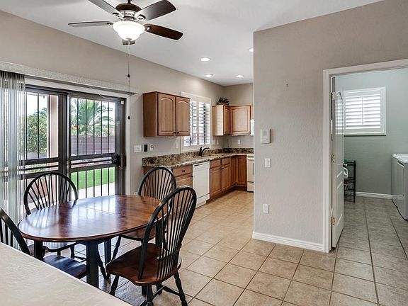 5th image of 18539 N Red Mountain Way