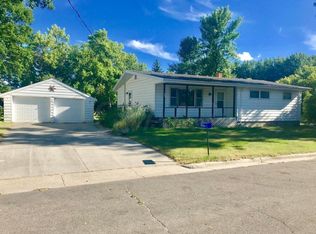 207 Grove Ave, Fisher, MN 56723