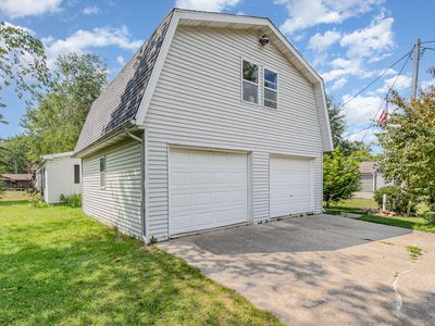 5294 S Pine St, Beaverton, MI, 48612