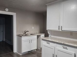 702 S. Commercial St / 109 Division St, Neenah, WI 54956