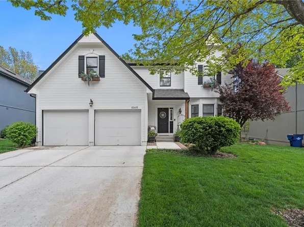 12415 S Albervan St, Olathe, KS 66062