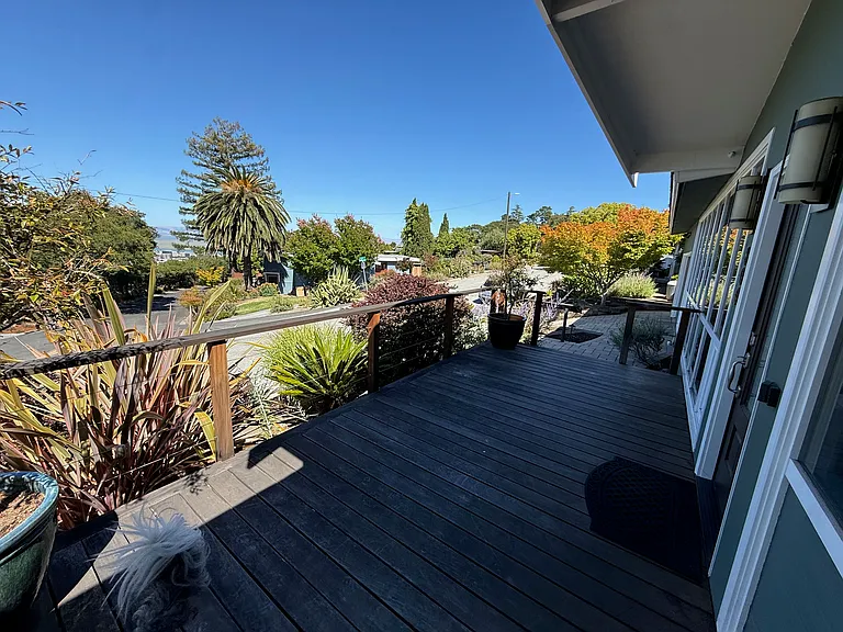 800 Buckland Ave — Photo 3