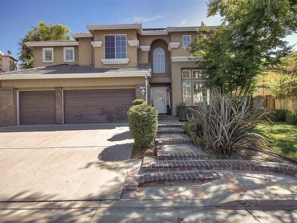 2nd image of 766 Ygnacio Woods Ct