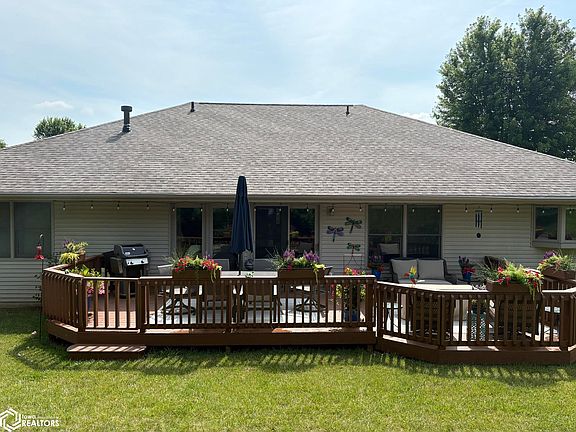 2nd image of 1401 Sunnyslope Dr