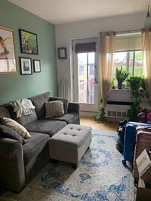 Rented by REAL New York | media 22