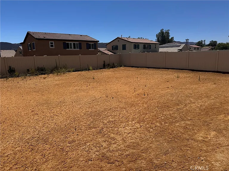 23329 Copa De Oro Ct — Photo 29