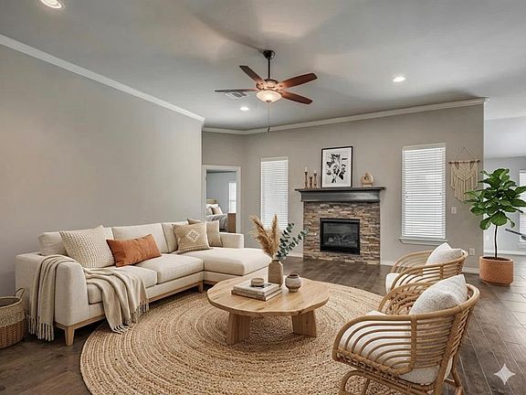 4th image of 13604 Lark Ln