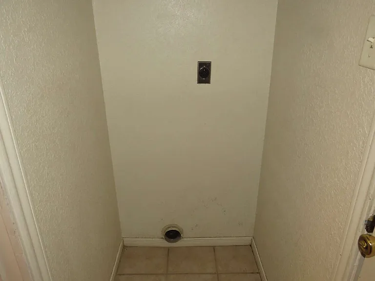 2609 Lucille Dr #A — Photo 6
