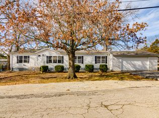 313 Laurel St, Hollister, MO 65672