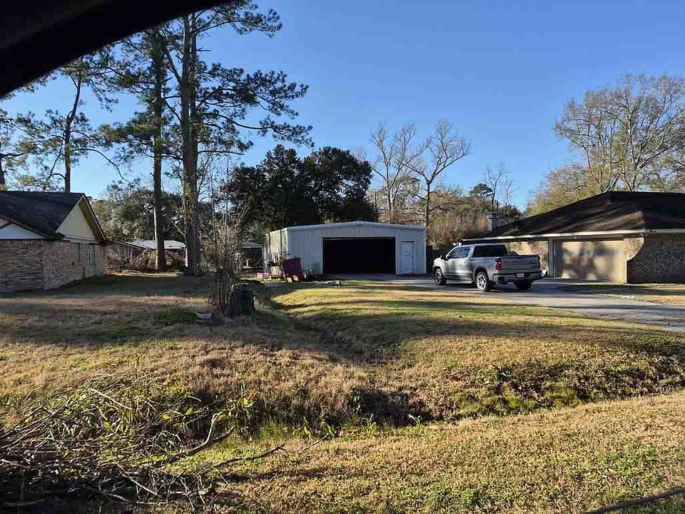 2nd image of 1911 W Ada Dr