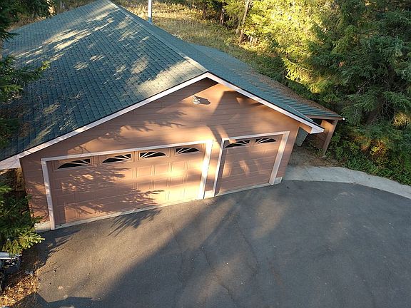 30x40 3 car garage/ workshop