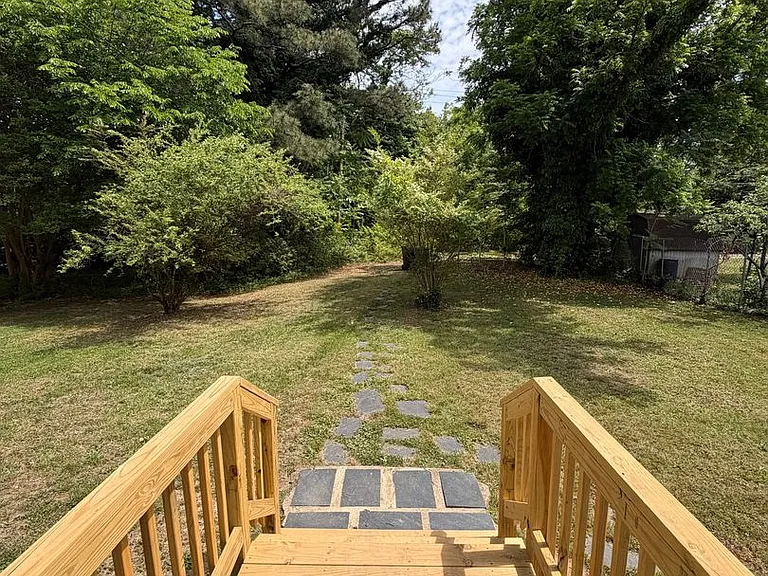3511 1st Ave — Photo 25