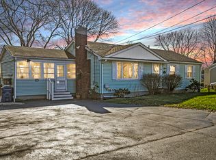 60 Pine St, Danvers, MA 01923