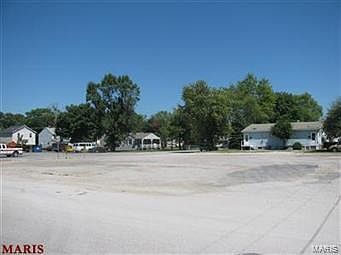 1st image of 701 Saint Louis Ave