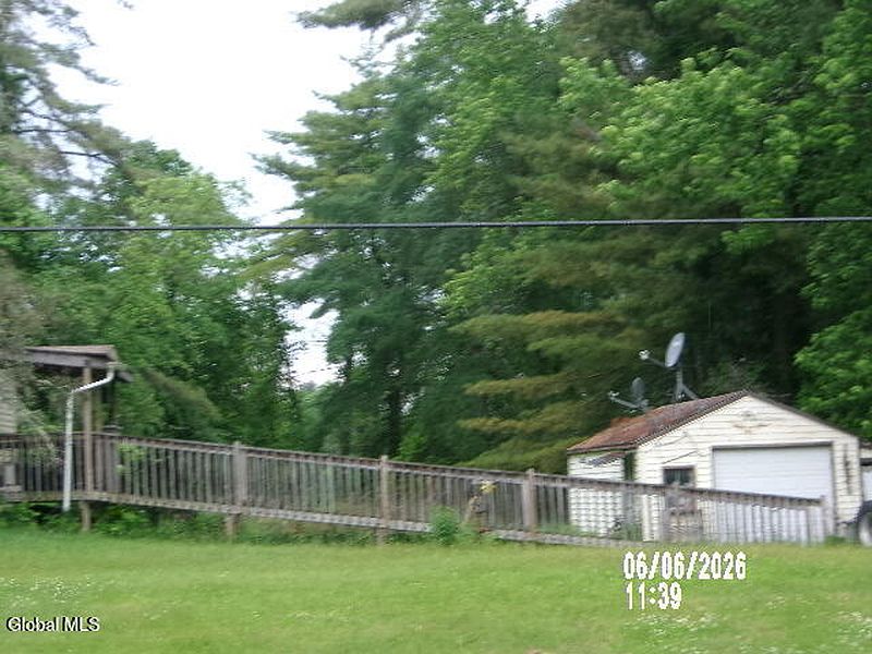 4th image of 10221 State Route 40