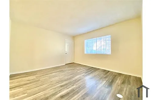 1554 E 21st St #2 Photo 1