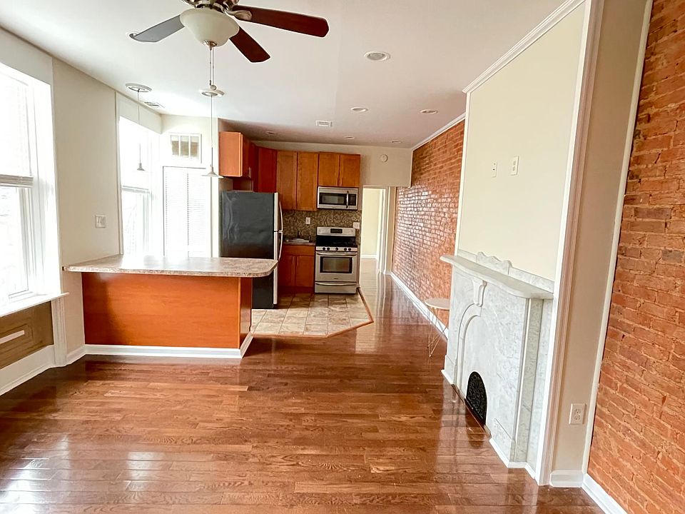 1st image of 1615 W Girard Ave APT 3F