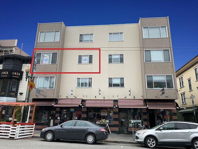 1st image of 1 Charlton Ct #201